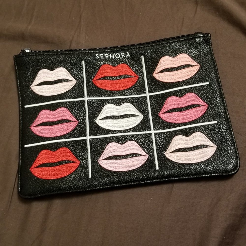🆕️ Sephora Rouge Embroidered Faux Black Leather Clutch Bag With GWP